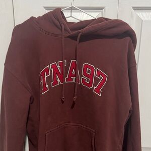 Aritzia TNA Women’s Maroon Hoodie Sweater